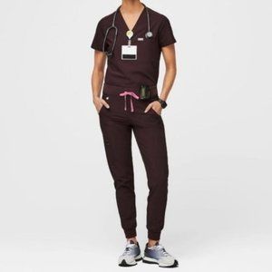 Figs Scrub Set- Size Medium, Dark Fig color, freex fabric